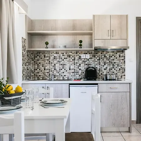 Kolimbito Sea Side Apartment *